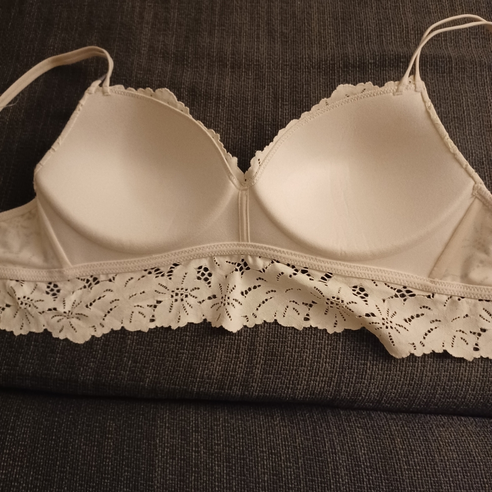 Sold; 🆕️ NWT Aerie Real Happy Wireless Lace Lightly Lined Bra - 36B - Picture 4 of 7